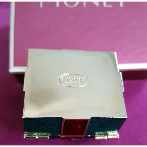 MONET "Green & Red Holiday Gift" Collectible Enamel Crystal Rhinestone Box - Picture 5 of 6